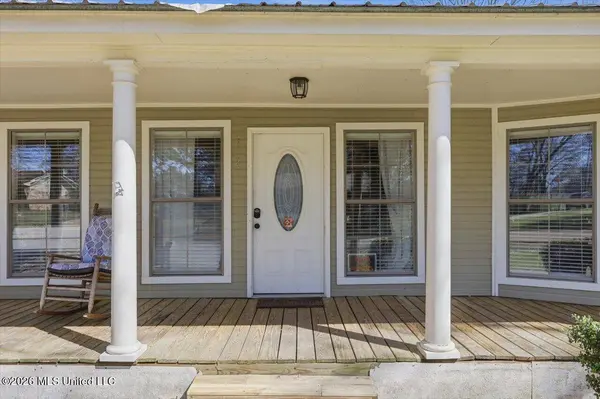 412 Mckay Avenue, Pelahatchie, MS 39145