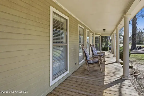 412 Mckay Avenue, Pelahatchie, MS 39145