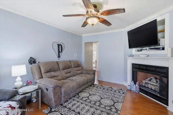 412 Mckay Avenue, Pelahatchie, MS 39145