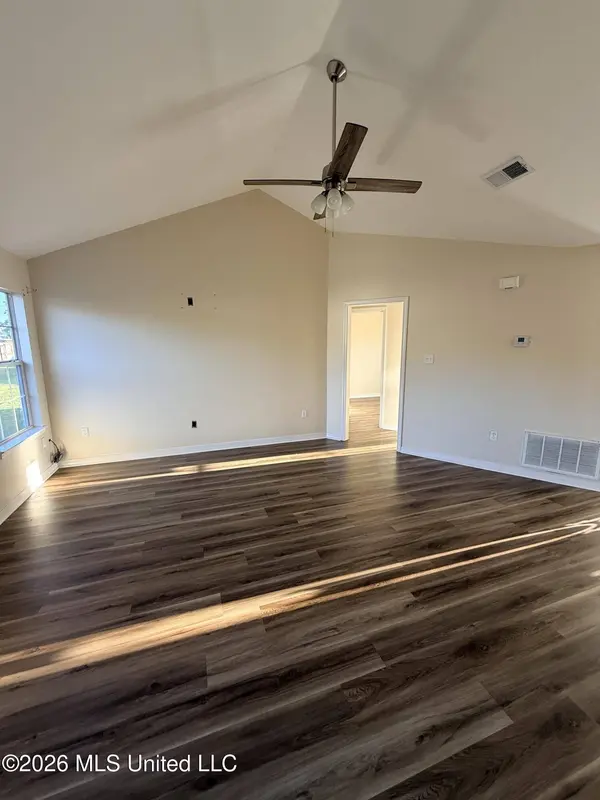 12098 Jessica Circle, Gulfport, MS 39503
