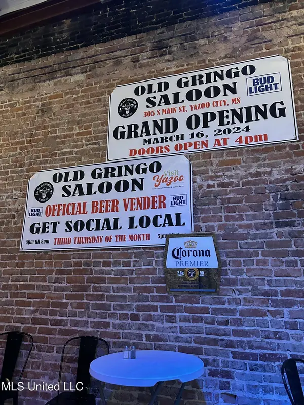 305 S Main Street, Yazoo City, MS 39194