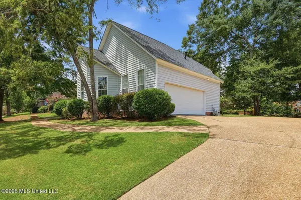 675 April Sound, Pearl, MS 39208