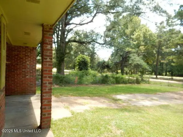 234 Ratliff Ferry Road, Canton, MS 39046