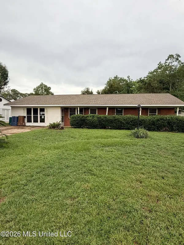 118 Hemlock Drive