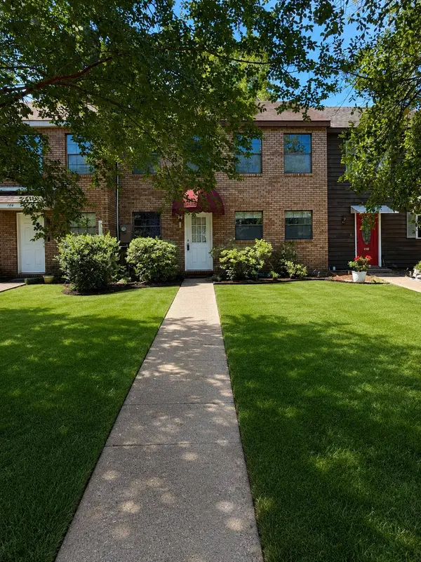 108 Brookwood Ln.