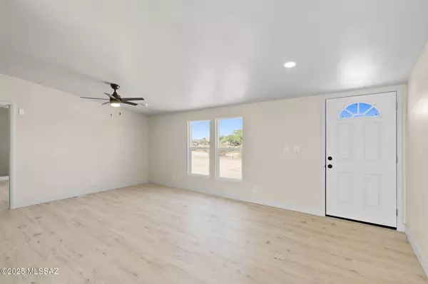 8680 N Trico Road #Unit 3, Marana, AZ 85653