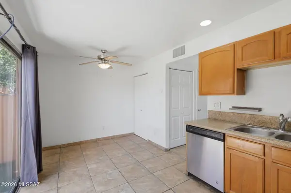 2950 N Alvernon WAY #1105, Tucson, AZ 85712