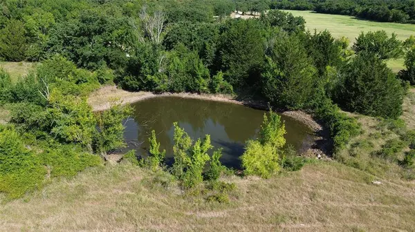 Tract 3 Well Service Road, Bowie, TX 76230