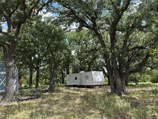 Tract 3 Well Service Road, Bowie, TX 76230