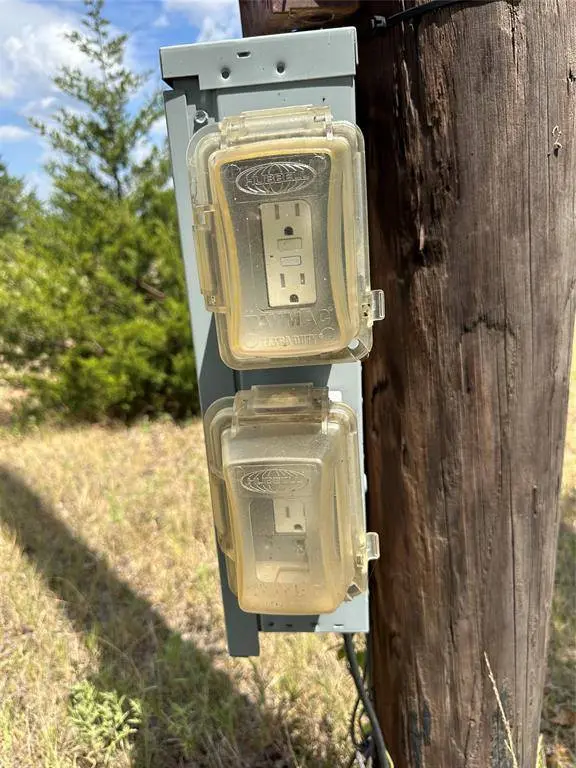 Tract 3 Well Service Road, Bowie, TX 76230