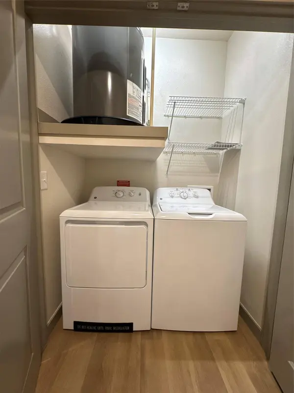 691 Union Chapel RD #B1, Cedar Creek, TX 78612