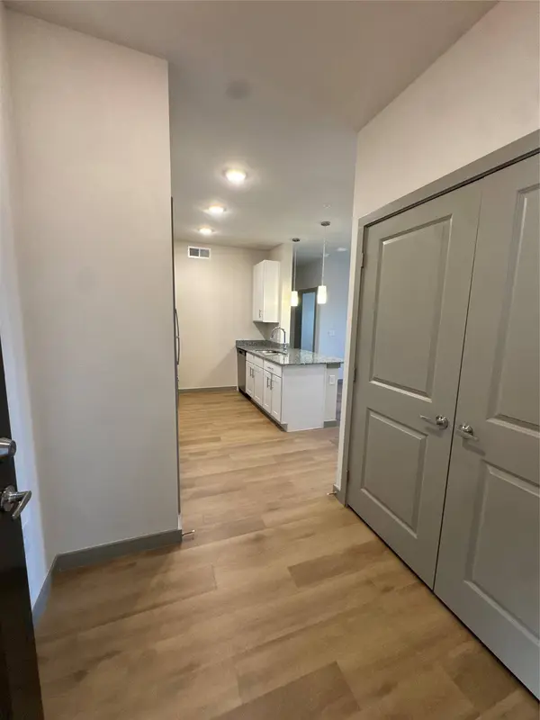 691 Union Chapel RD #B1, Cedar Creek, TX 78612