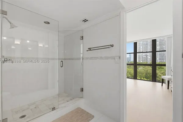 18181 NE 31st Ct #807, Aventura, FL 33160