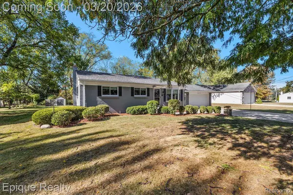 3915 Jennings DR, Troy, MI 48083