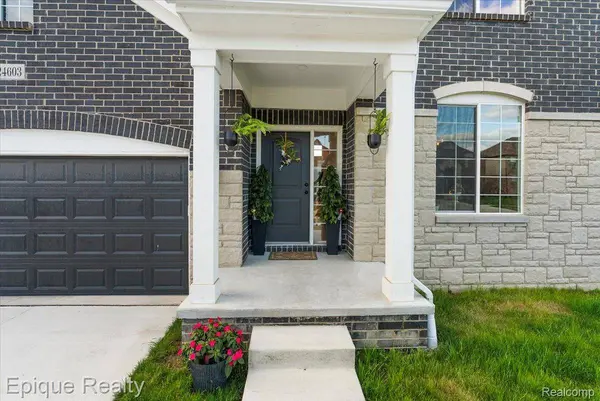 24603 CALLAWAY DR, Macomb Township, MI 48042