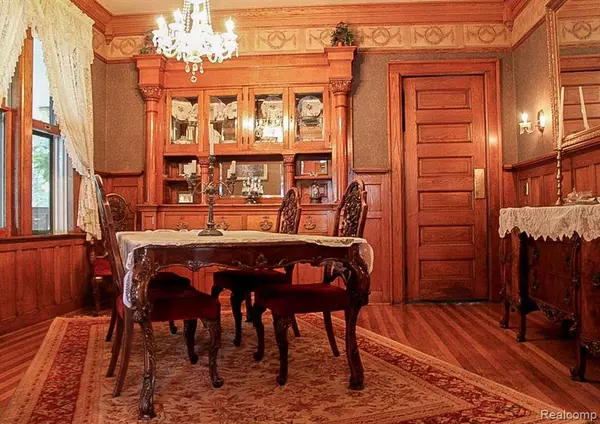 103 N ALMER Street, Caro, MI 48723