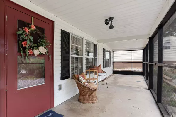 209 Dandelion Street, Hot Springs, AR 71913