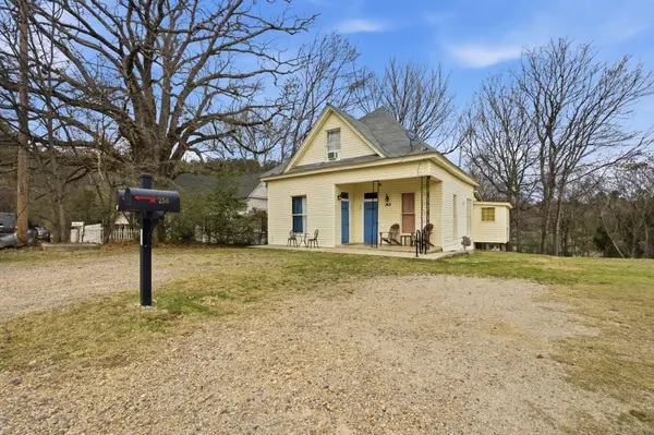 214 Elizabeth Terrace, Hot Springs, AR 71901