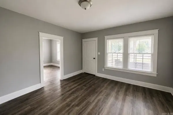1624 Pike Avenue, North Little Rock, AR 72114