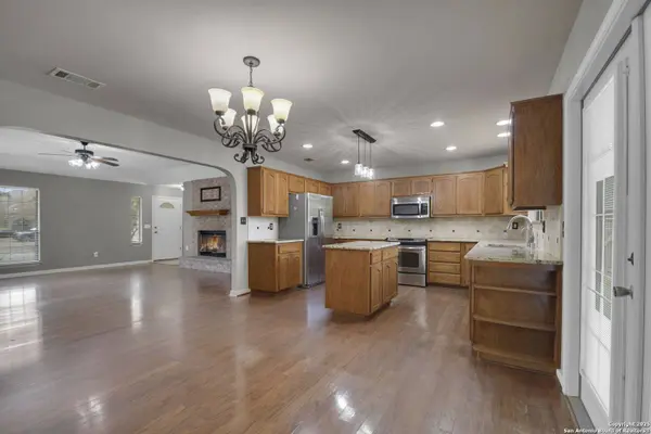 2277 Abbey Loop, New Braunfels, TX 78130