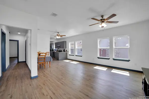 1410 Hicks avenue, San Antonio, TX 78210