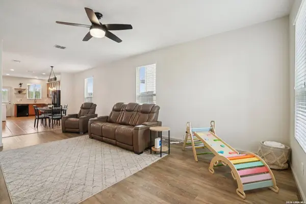 9615 Harbor Mist, Converse, TX 78109