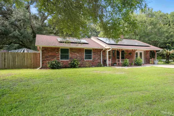 5510 Holley St, Milton, FL 32583