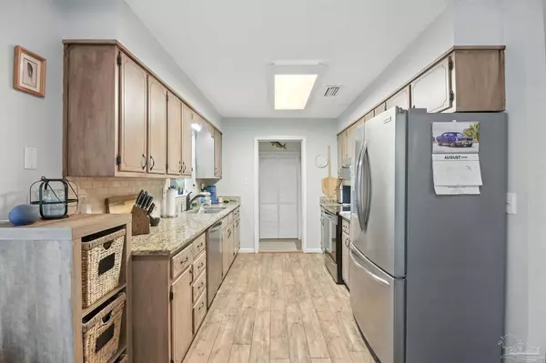 5510 Holley St, Milton, FL 32583