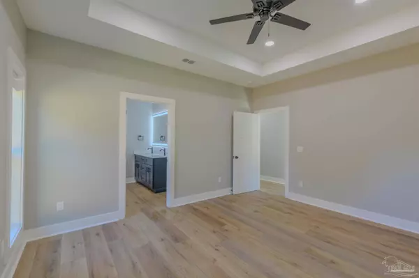 112 E Bobe St, Pensacola, FL 32503