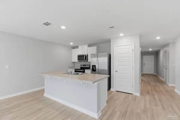 4418 Tiger Oak Ct, Pace, FL 32571