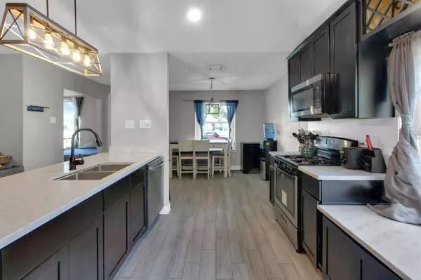 12202 Roandale DR, Houston, TX 77048