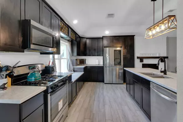 12202 Roandale DR, Houston, TX 77048