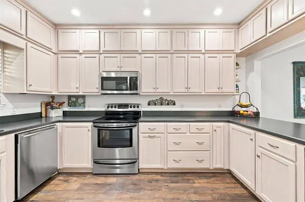 5310 Keller Springs Road #512, Dallas, TX 75248
