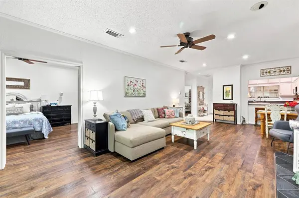 5310 Keller Springs Road #512, Dallas, TX 75248