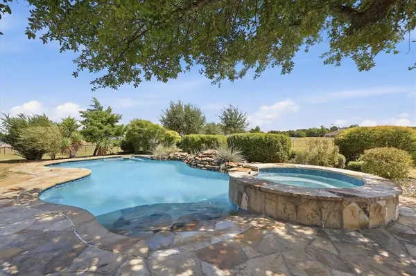 1150 Scarlett Drive, Lucas, TX 75002