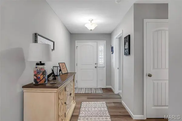 218 W Pine Creek CT, Wentzville, MO 63385