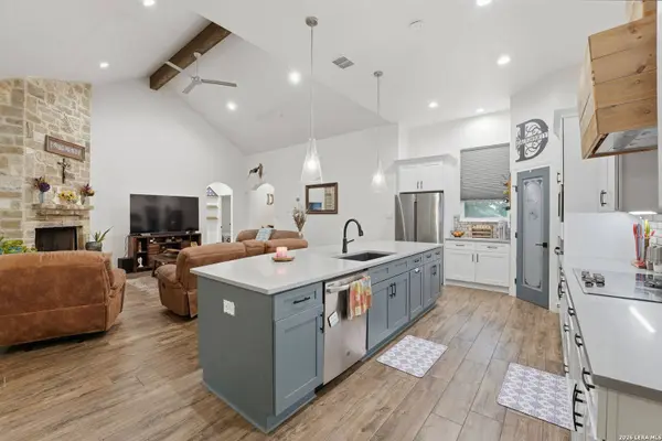 238 CIBOLO WAY, La Vernia, TX 78121