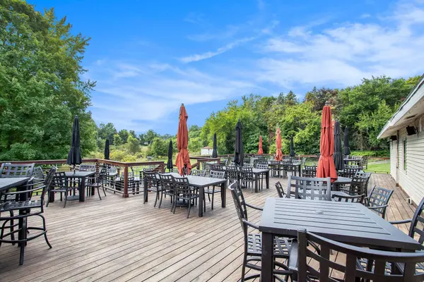 1021 W Front Street, Buchanan, MI 49107