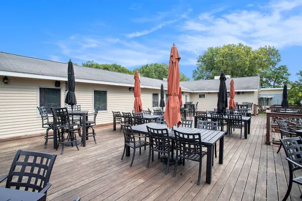 1021 W Front Street, Buchanan, MI 49107