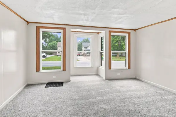316 E Division Street, Dowagiac, MI 49047