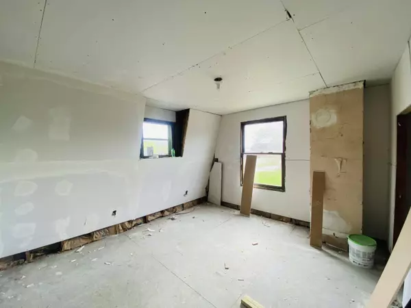 60 Graves Ave Avenue, Battle Creek, MI 49037