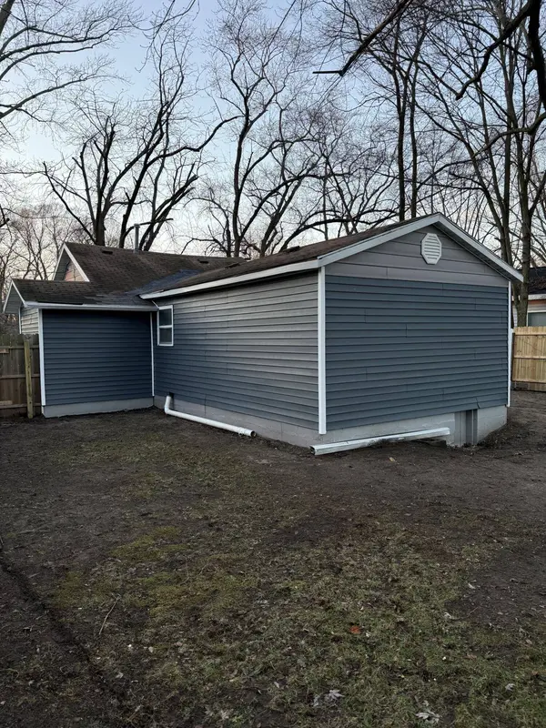 1379 Rose Avenue, Benton Harbor, MI 49022