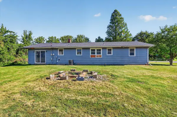 974 Emerson Avenue, Benton Harbor, MI 49022