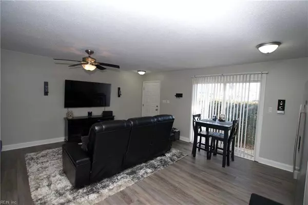 1146 Indian RD, Virginia Beach, VA 23451