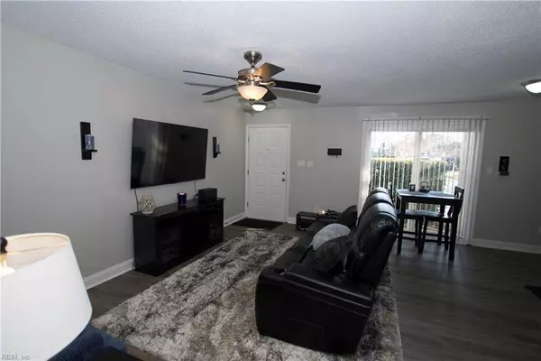 1146 Indian RD, Virginia Beach, VA 23451