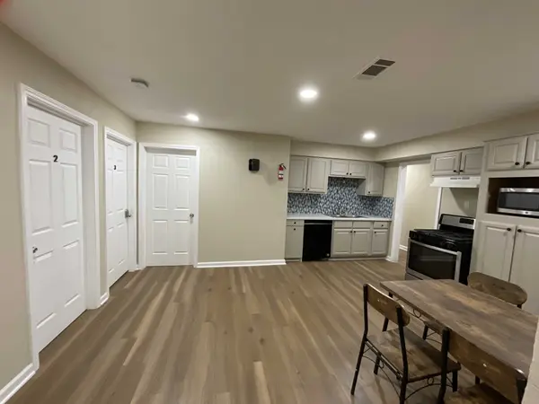 927 Roper St, Houston, TX 77034-1234