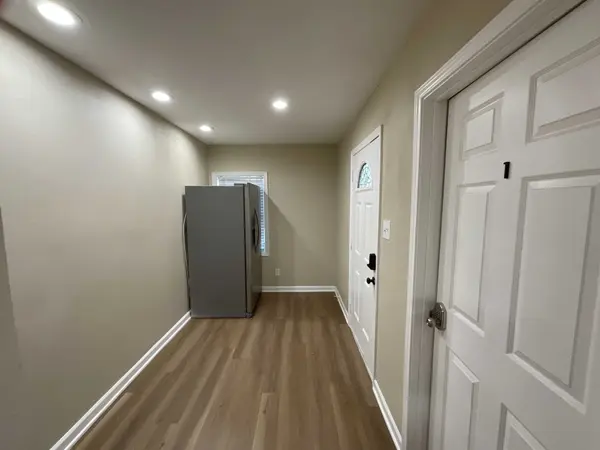927 Roper St, Houston, TX 77034-1234