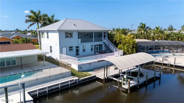 12304 Boat Shell DR, Matlacha Isles, FL 33991