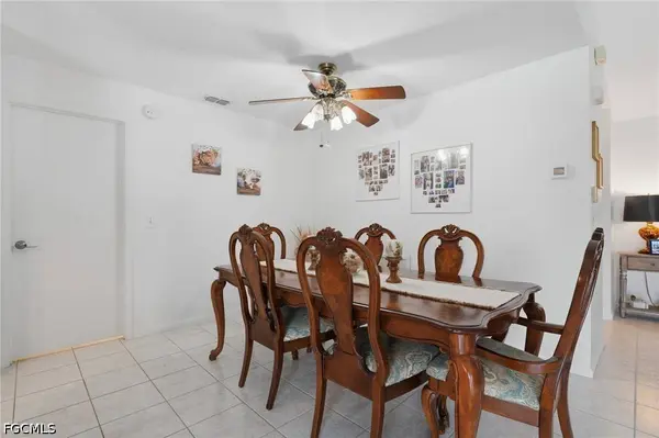 1212 SW 13th ST, Cape Coral, FL 33991