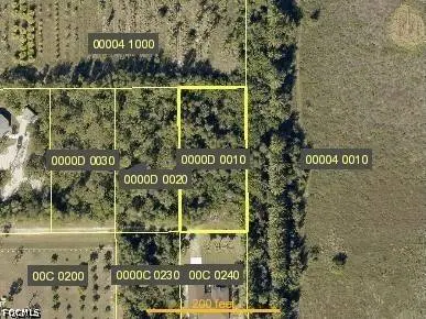 6198 Hodges DR, Bokeelia, FL 33922